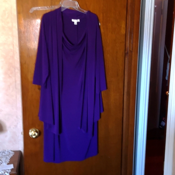 Dressbarn size 14 - Picture 1 of 4